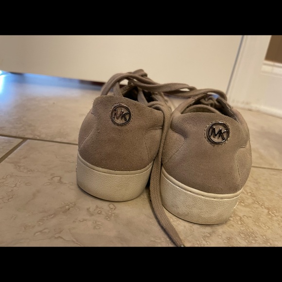 Michael Kors suede sneakers - Picture 5 of 5